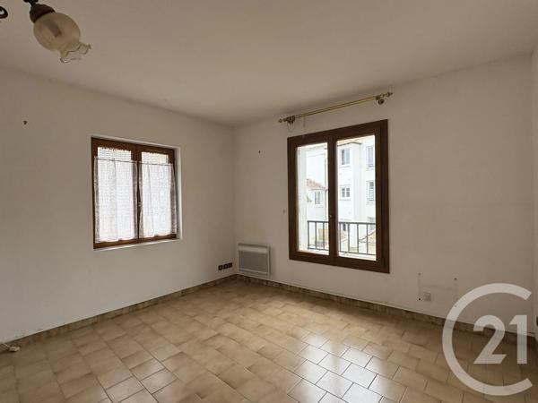 Appartement F2 à vendre  2 pièces - 64,28 m 2   COULOMMIERS  - 77