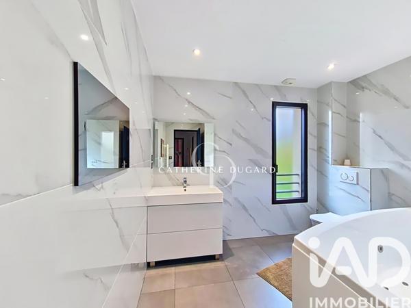 Maison à vendre 6 pièces 141 m² Beauchamp