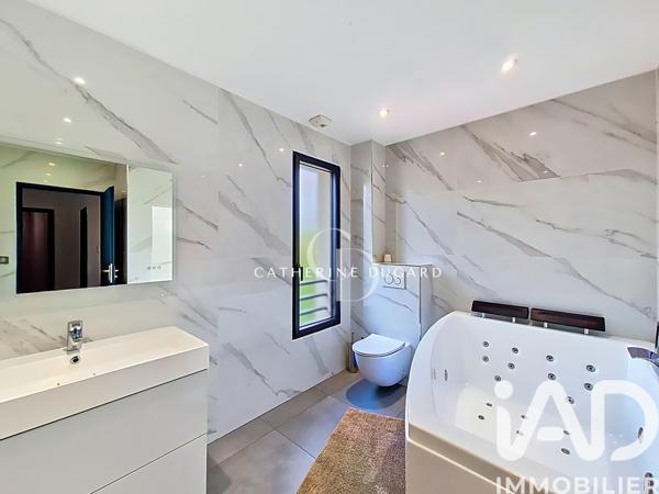 Maison à vendre 6 pièces 141 m² Beauchamp