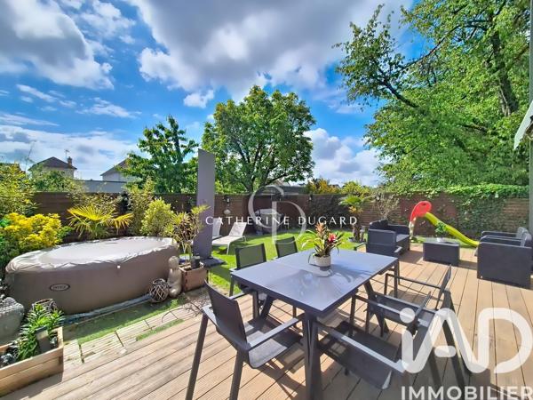 Maison à vendre 6 pièces 141 m² Beauchamp