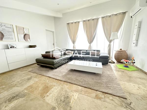 A VISITER SUR SORGUES (84)  - MAISON DE PLAIN PIED DE 98 ² env. SUR TERRAIN DE 281 m²