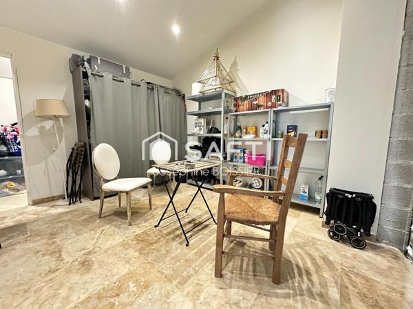 A VISITER SUR SORGUES (84)  - MAISON DE PLAIN PIED DE 98 ² env. SUR TERRAIN DE 281 m²