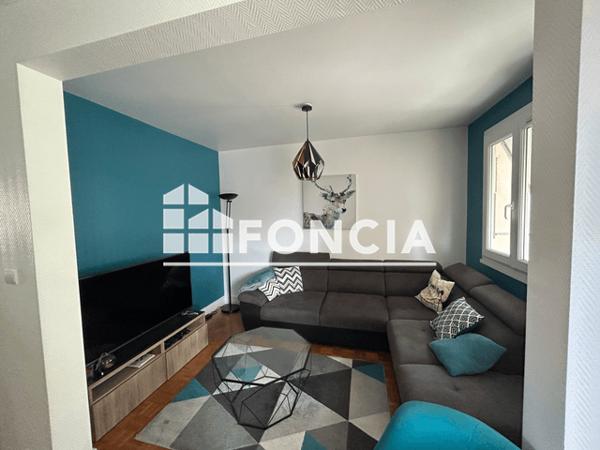 Location Appartement meublé 4 pièces 74.86 m² - 19 RUE DE LA SABLIERE Dijon 21000