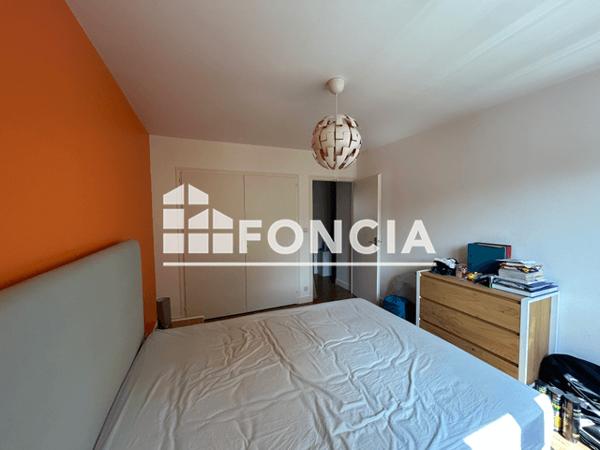 Location Appartement meublé 4 pièces 74.86 m² - 19 RUE DE LA SABLIERE Dijon 21000