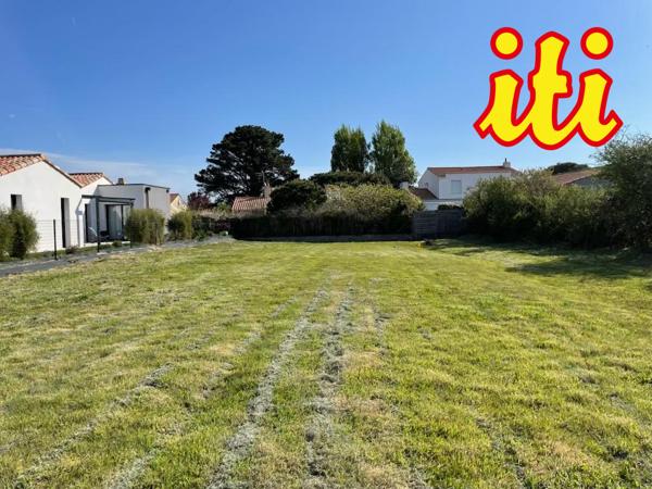 Terrain à bâtir 935 m²