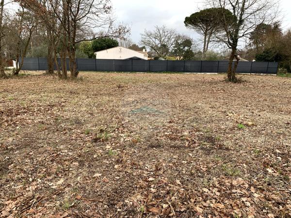 Terrain à bâtir 736?m² ? LA TREMBLADE