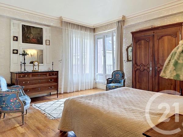 Appartement T6 à vendre  6 pièces - 183 m 2   ROUEN  - 76