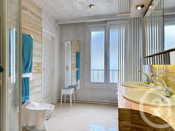 Appartement T6 à vendre  6 pièces - 183 m 2   ROUEN  - 76
