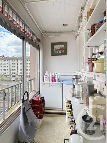 Appartement T6 à vendre  6 pièces - 183 m 2   ROUEN  - 76