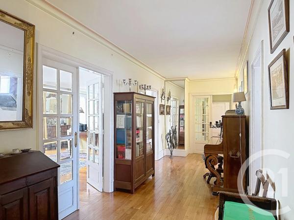 Appartement T6 à vendre  6 pièces - 183 m 2   ROUEN  - 76