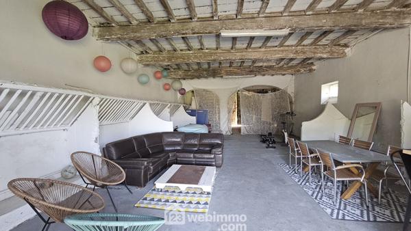 Maison de maître 284 m² à Nay 64800