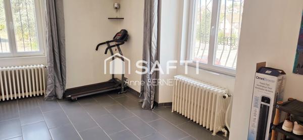 PROCHE FRONTIERE SUISSE - GRANDE MAISON FAMILIALE