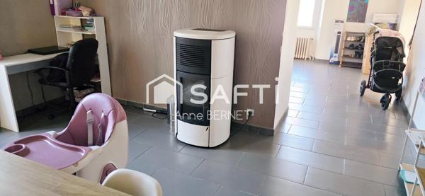PROCHE FRONTIERE SUISSE - GRANDE MAISON FAMILIALE
