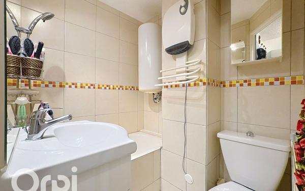 Appartement à vendre    1 pièce • 12,44 m2 Fréjus