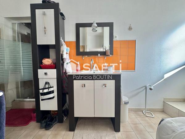 Local commercial + fonds de commerce + maison d'habitation à Niort !