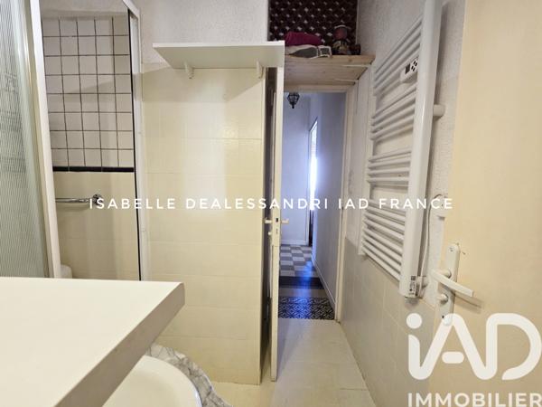Appartement à vendre 3 pièces 58 m² Saint-Cyr-sur-Mer