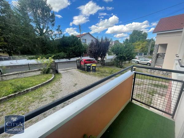 Appartement à louer 3 pièces 62.01m² Riom (63200)