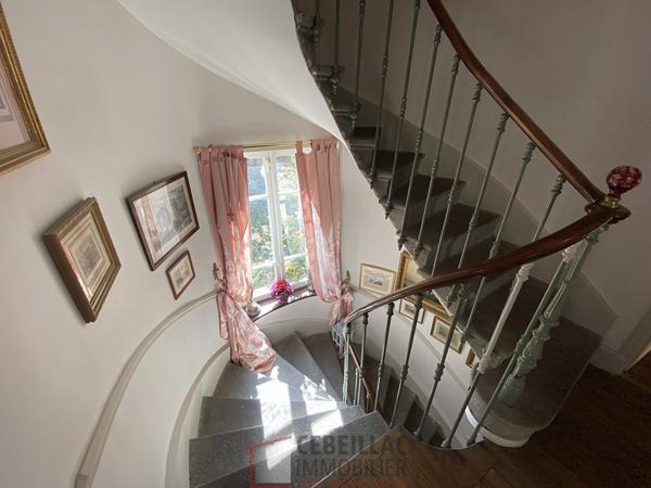 Maison bourgeoise avec ses dépendances