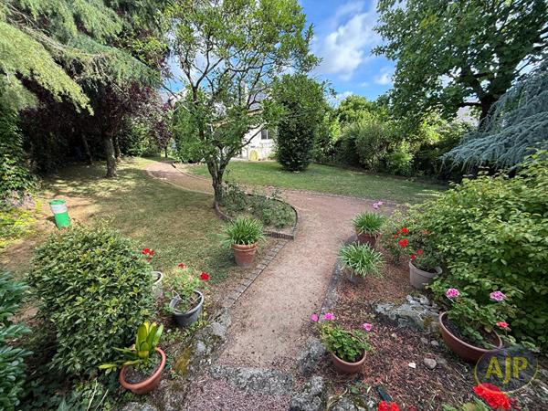 Vente maison Sevremoine : 370 000 € - AJP Immobilier Saint-Macaire-en-Mauges