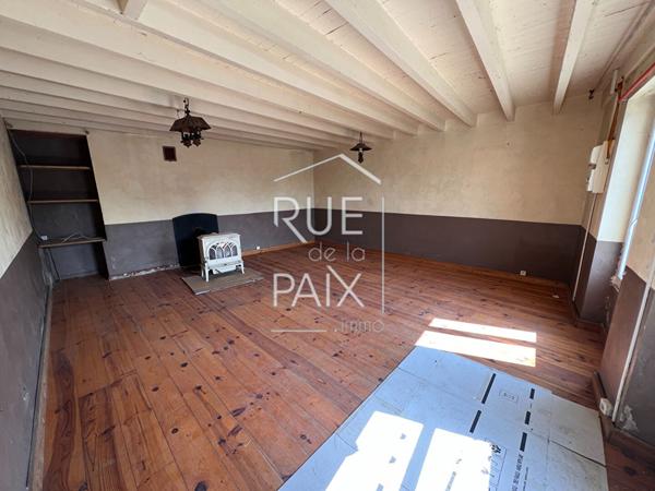 79600 LOUIN Maison Louin 4 pièce(s) 121 m2