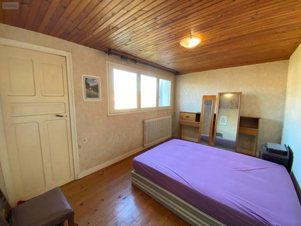 Maison à vendre à Arpajon-sur-Cère dans le Cantal (15130), ref : 15061-33