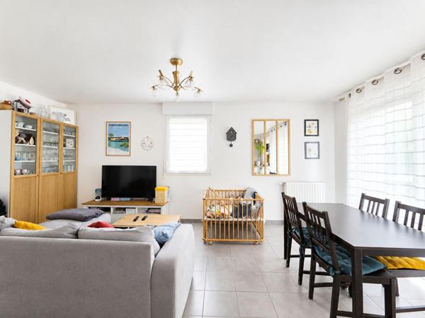 Maison Ecquevilly 4 pièce(s) 80 m2