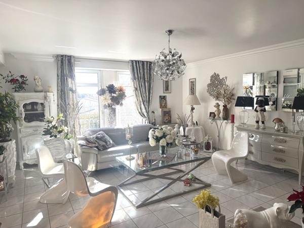 Appartement 3 pièces - 95 m² Exclusivité efficity