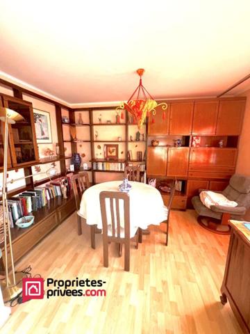 Appartement de 5 pièces 3 chambres survilliers 95470 Cave et Box
