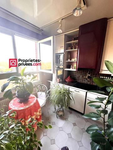 Appartement de 5 pièces 3 chambres survilliers 95470 Cave et Box