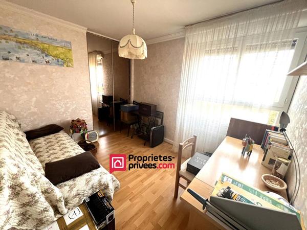 Appartement de 5 pièces 3 chambres survilliers 95470 Cave et Box