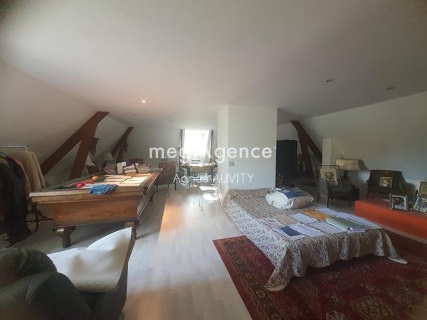 Maison à NERIS-LES-BAINS, 03310 - 6 pièces 290m²