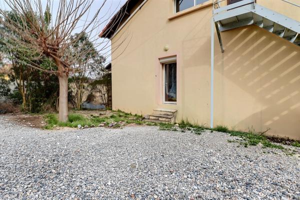 A VENDRE Entraigues Sur La Sorgue, appartement 4 pièce(s) 90 m²