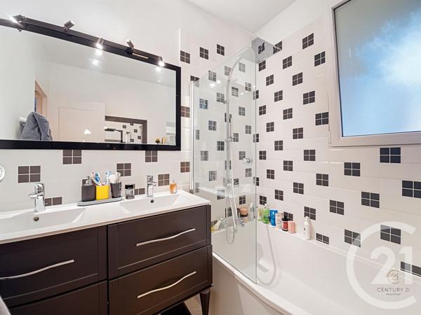 Maison à vendre  5 pièces - 147 m2 MILLERY - 69