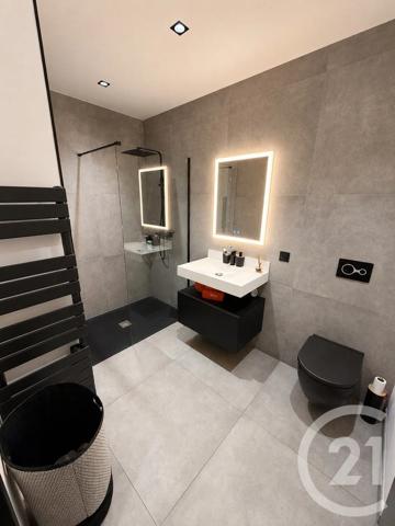 Appartement F3 Bis à vendre  5 pièces - 84,17 m 2   DOUBS  - 25