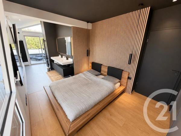 Appartement F3 Bis à vendre  5 pièces - 84,17 m 2   DOUBS  - 25