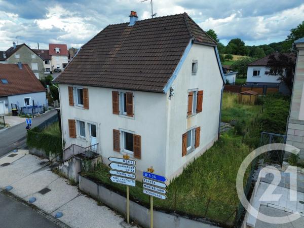 Appartement F6 à vendre  6 pièces - 133,60 m 2   MONTBELIARD  - 25