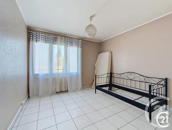 Appartement F6 à vendre  6 pièces - 133,60 m 2   MONTBELIARD  - 25