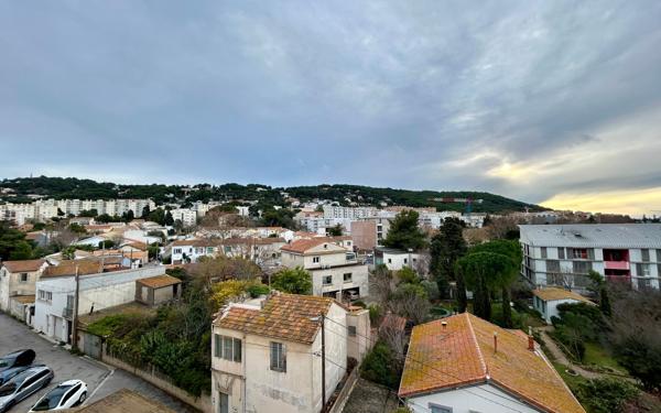 Appartement à vendre    4 pièces • 87 m2 Sète