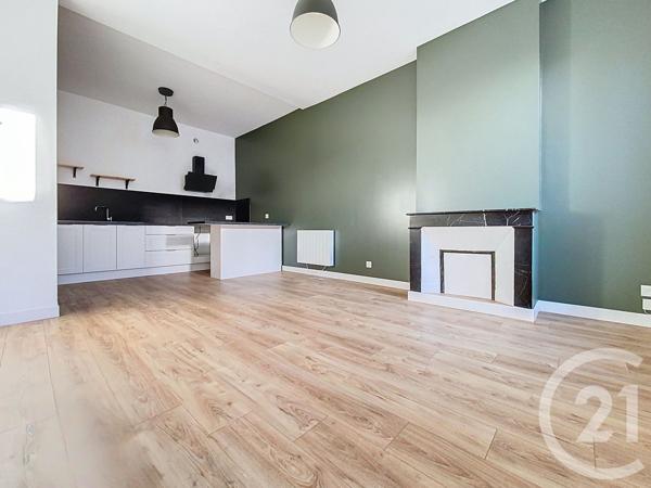 Appartement F2 à vendre  2 pièces - 53 m 2   ROCHEFORT  - 17