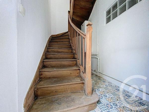 Appartement F2 à vendre  2 pièces - 53 m 2   ROCHEFORT  - 17