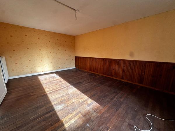 Immeuble Saint Loup Sur Semouse 12 pièce(s) 198 m2