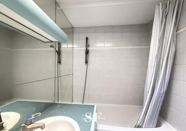 Appartement 2 pièce(s) 1 chambre(s) 66.79 m²