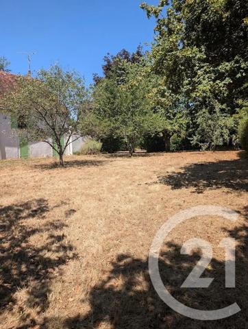Maison à vendre  5 pièces - 115,19 m 2   ALLUY  - 58