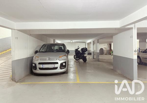 Parking à vendre 25 m² Paris 20