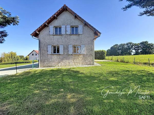 Et si votre prochaine maison vous offrait enfin le calme de la campagne, sans vous éloigner du quotidien ?