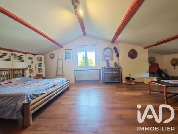Maison à vendre 6 pièces 169,83 m² Le Barp
