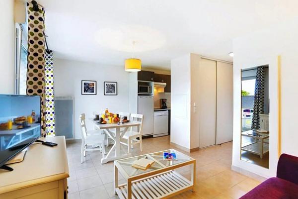 INVESTISSEMENT LOCATIF – AUDIERNE – Résidence de Tourisme Domaine de la Baie – 5.54 % de rentabilité