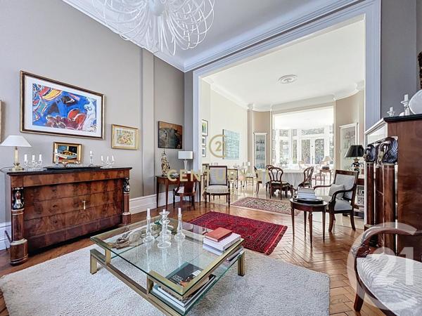 Maison à vendre  10 pièces - 300 m2 LA MADELEINE - 59