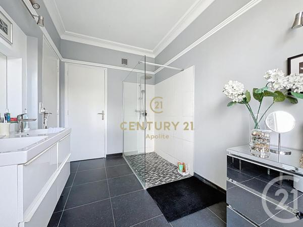 Maison à vendre  10 pièces - 300 m2 LA MADELEINE - 59