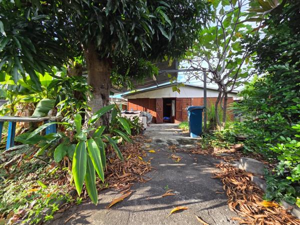 🏡 Terrain 476 m² avec bâtis à démolir – Secteur calme & stratégique – Saint-Paul - Etang